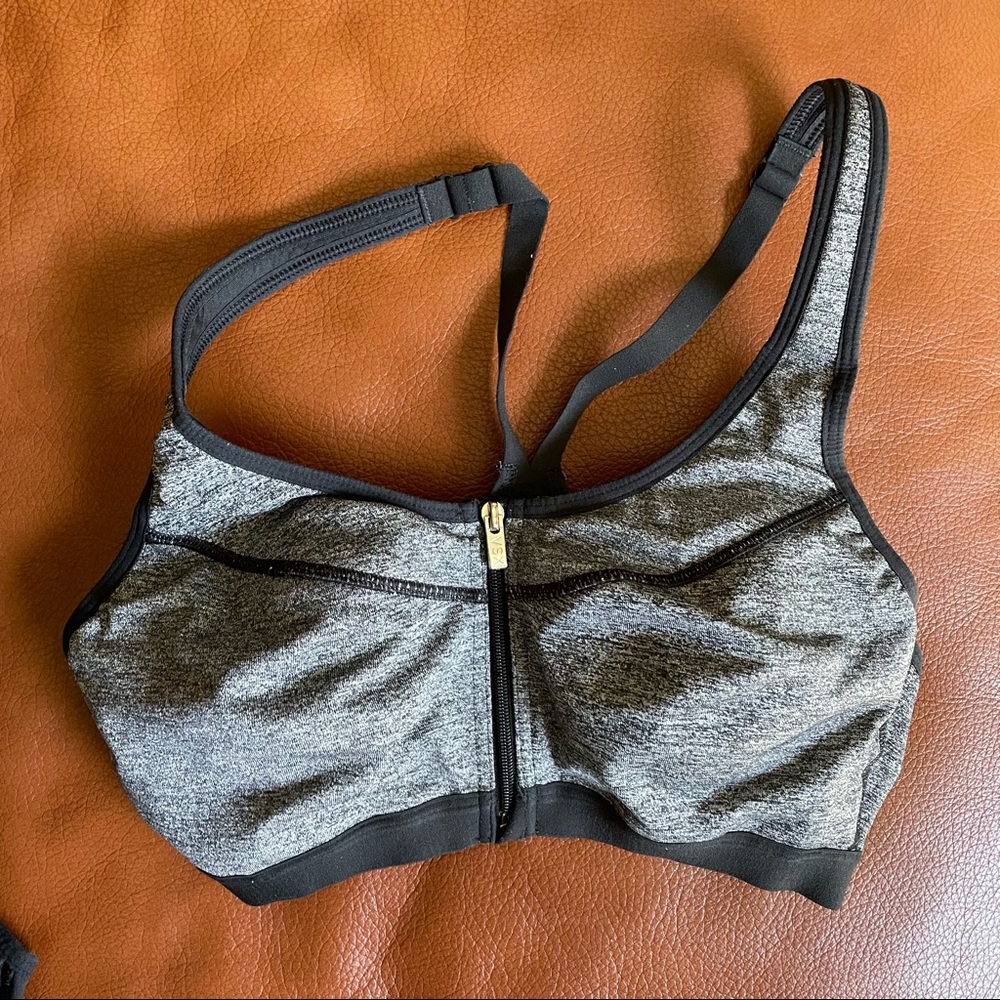 Victoria’s Secret Sport Knockout Sport Bras